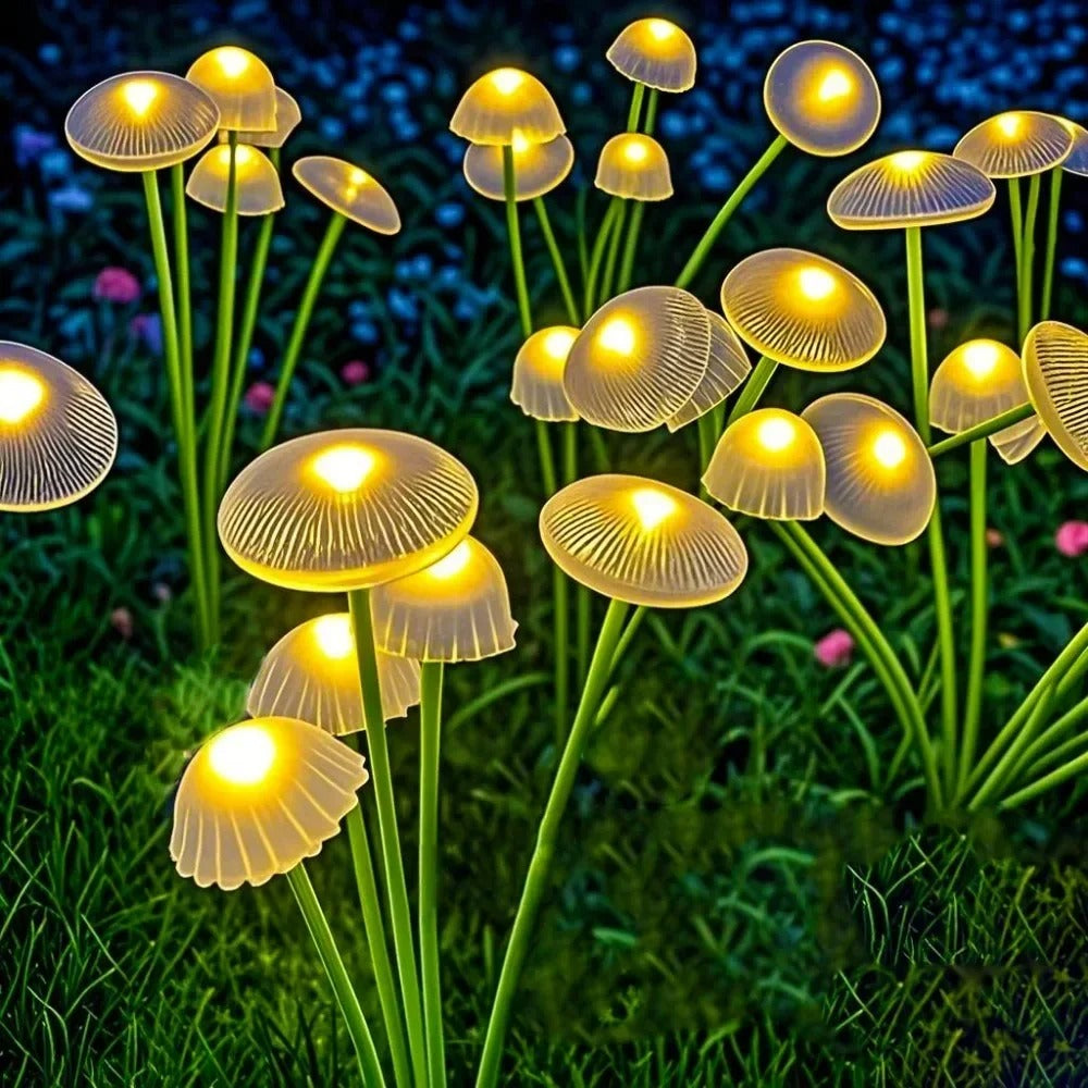 Solar Mushroom Garden Lights — Dusk-to-Dawn Glow, No Wiring